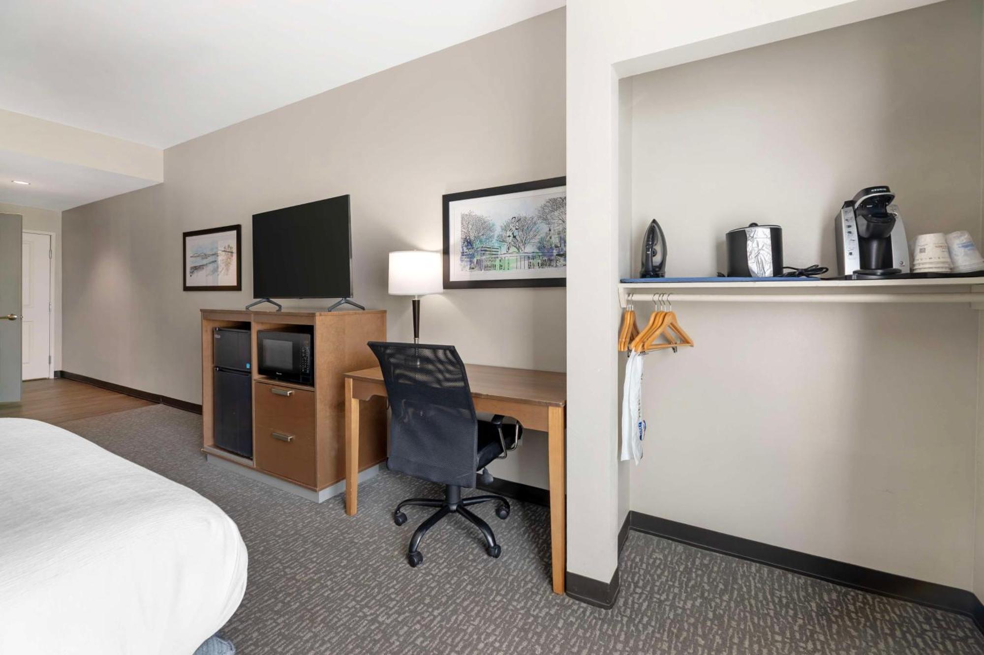Best Western Plus Executive Residency Marion Exterior photo